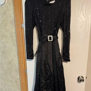 Elegant Black Sequin Dress
